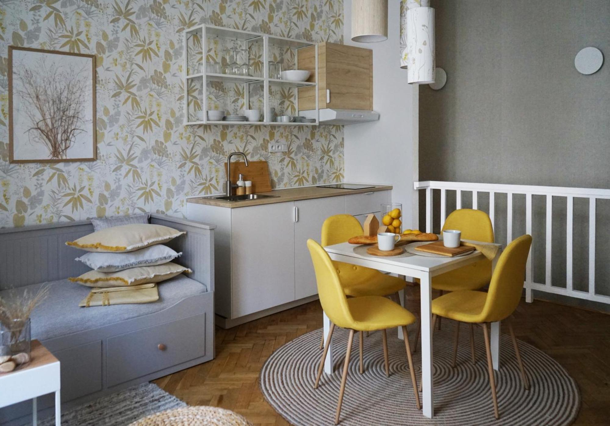 Krasny Apartman U Centra Prahy Apartamento Praga